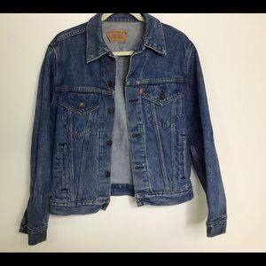 Vintage Levis denim trucker jacket size 40R